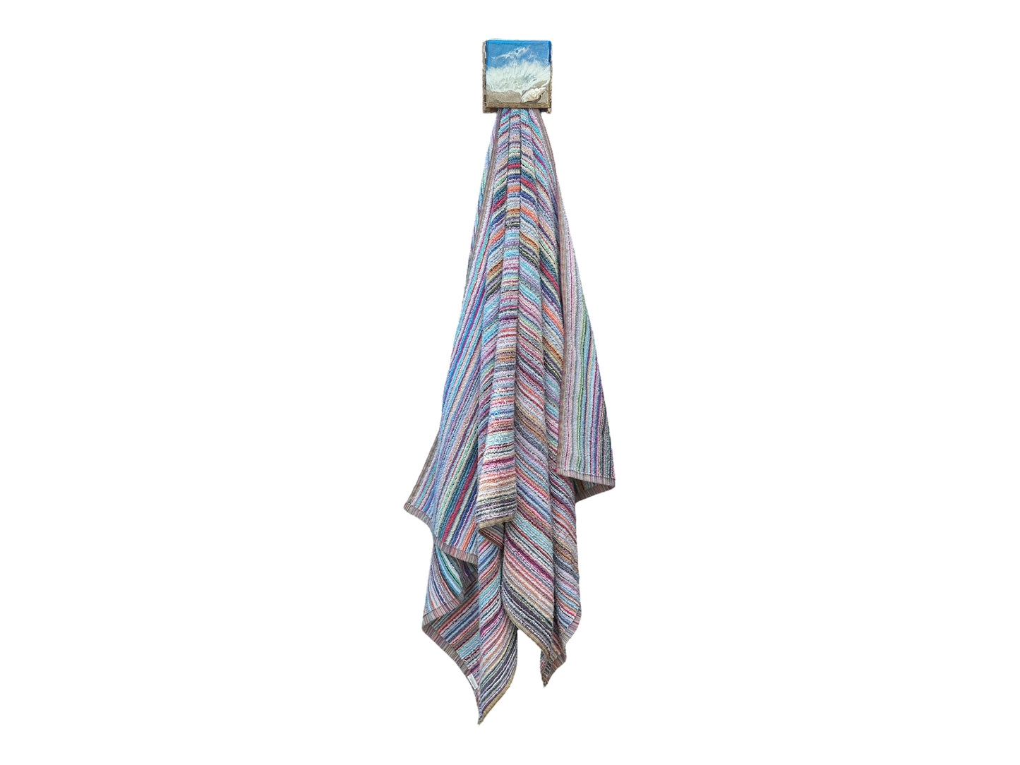 Wave & Hang™ Ocean Towel Hook – Handmade Resin & Wood Art