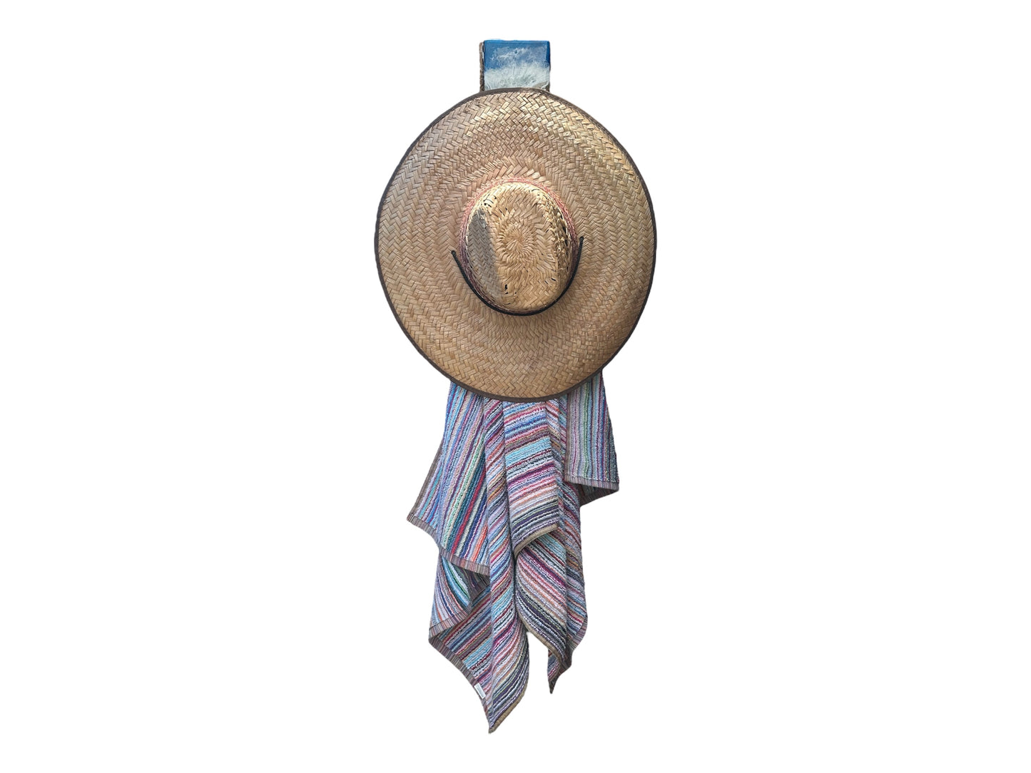 Wave & Hang™ Ocean Towel Hook – Handmade Resin & Wood Art