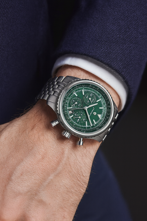 Luxury Waterproof Luminous Chronograph Watch for Men – Multi-Functional Sports & Business Design