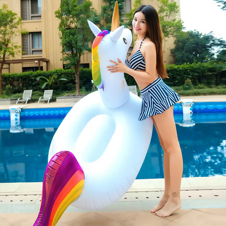 Inflatable Unicorn Pool Float – Giant Swim Ring for Adults & Kids (Durable Eco PVC, 190cm/270cm, Colorful Summer Float)
