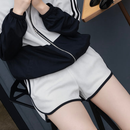 Loose High-Waisted Yoga & Beach Shorts – Casual Cotton Comfort by Wave & Hang