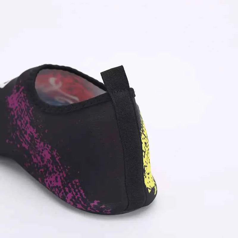 Outdoor Barefoot Water Shoes – Lightweight Quick-Dry Aqua Socks for Men & Women