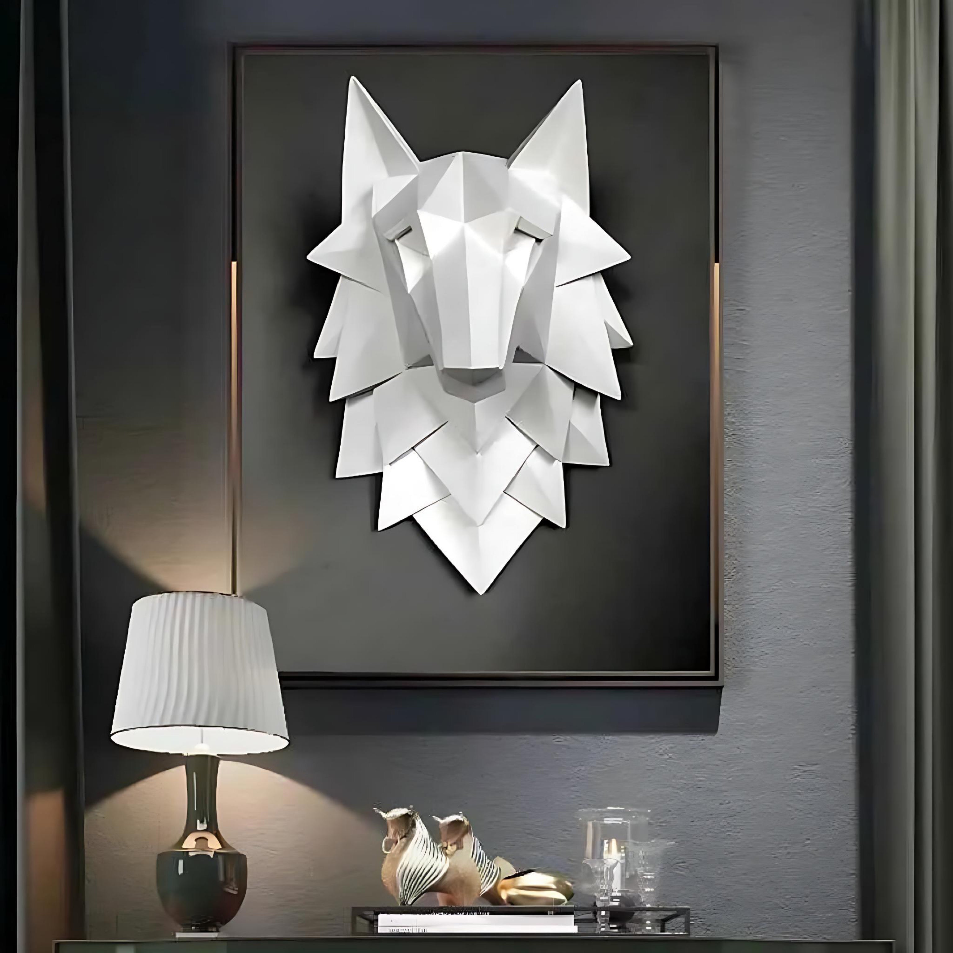 Geometric Wolf Head Wall Decor | Modern 3D Resin Wall Art | Nordic Animal Sculpture for Living Room & Bedroom
