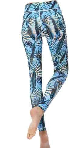 Women’s Yoga Tights – Stretch, Support & All-Season Comfort