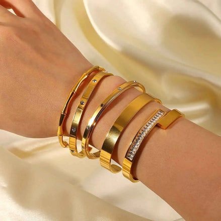 Vintage Stainless Steel Bracelet – Women’s Gold Bangle Jewelry