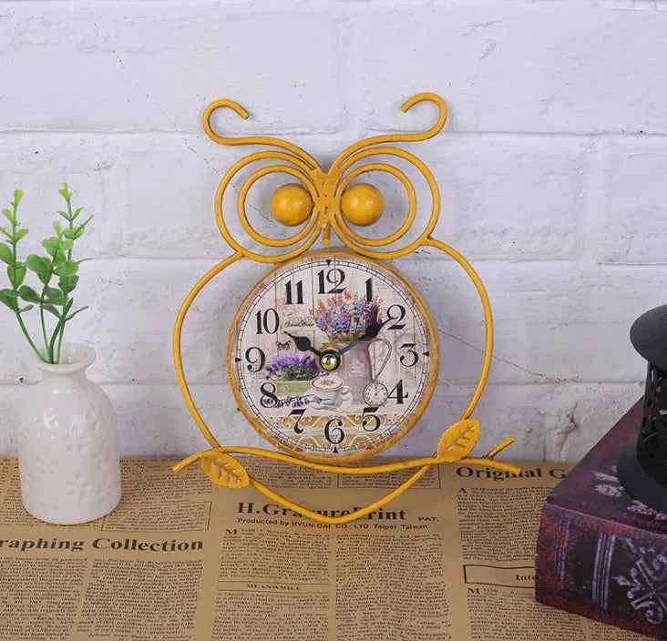 Vintage Minimalist Wall Clock | Retro Owl Design Wall Art Clock | Silent Sweep Hanging Clock for Living Room & Bedroom