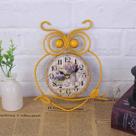 Vintage Minimalist Wall Clock | Retro Owl Design Wall Art Clock | Silent Sweep Hanging Clock for Living Room & Bedroom