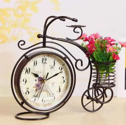 Vintage Minimalist Wall Clock | Retro Owl Design Wall Art Clock | Silent Sweep Hanging Clock for Living Room & Bedroom