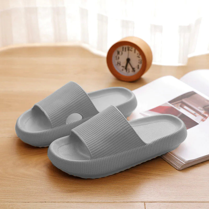 CloudStep™ Platform Beach Slippers – Cushioned Comfort for Summer