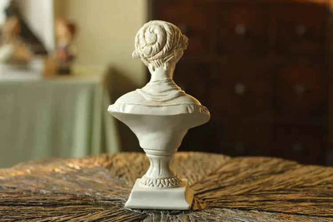 Resin Venus Bust Sculpture | Classical Decorative Statue for Living Room | Elegant Home Decor Figurine 23.5cm