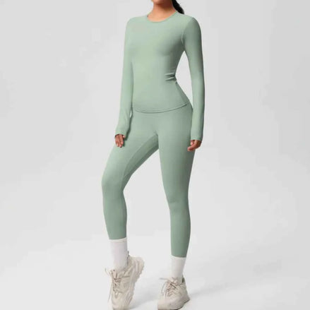 Premium Double-Sided Yoga Suit – Seamless, Stretch & Comfort