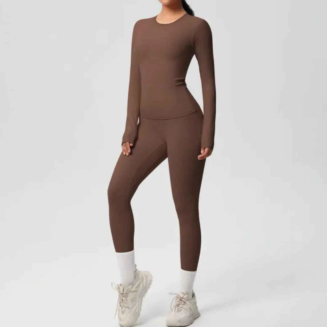 Premium Double-Sided Yoga Suit – Seamless, Stretch & Comfort