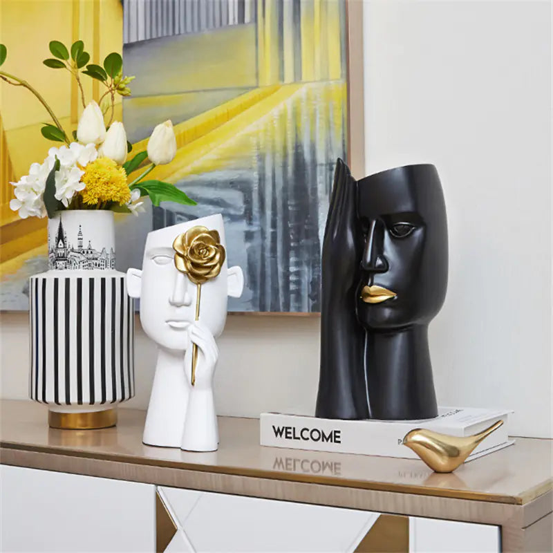 Creative Nordic Modern Vase – Artistic Resin Decor for Home & Office