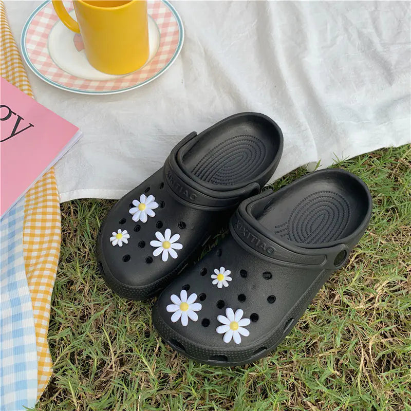 🌸 Summer Floral Non-Slip Slippers – Lightweight EVA Sandals for Beach, Home & Outdoor Fun